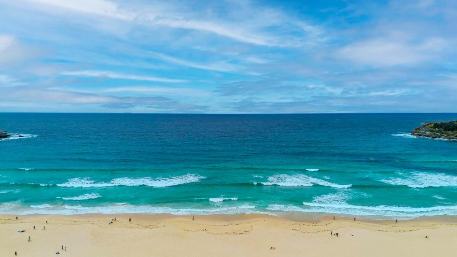 Apartment Chic 2br With Artful Touches In Bondi *